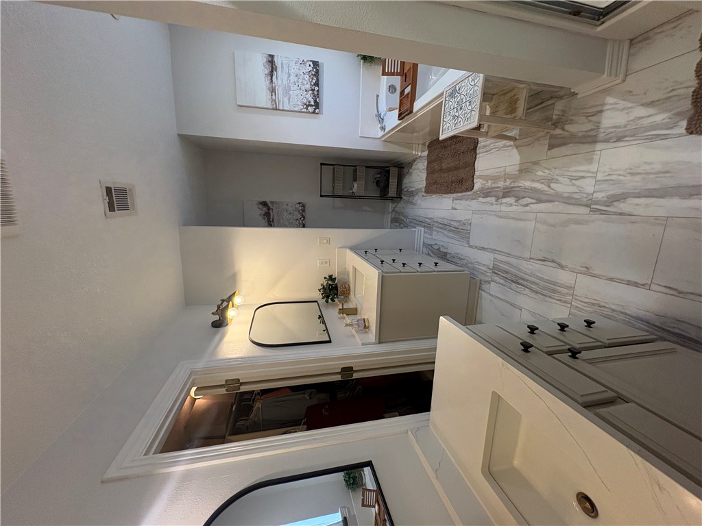 Southwind Terrace Ph Ii - Residential