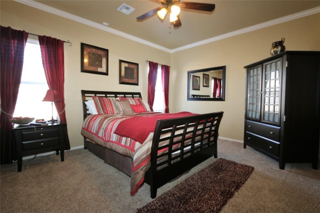 Whispering Timbers Ph 10 Rogers - Residential