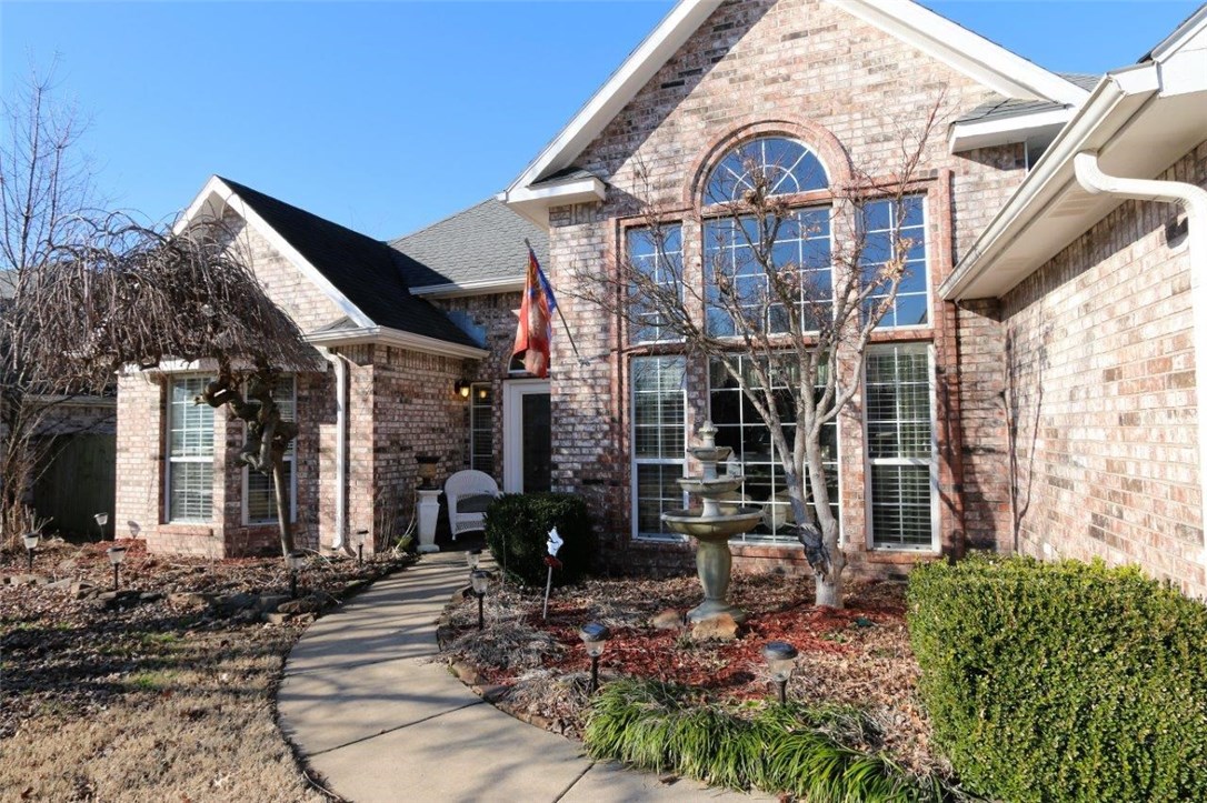 Whispering Timbers Ph 10 Rogers - Residential