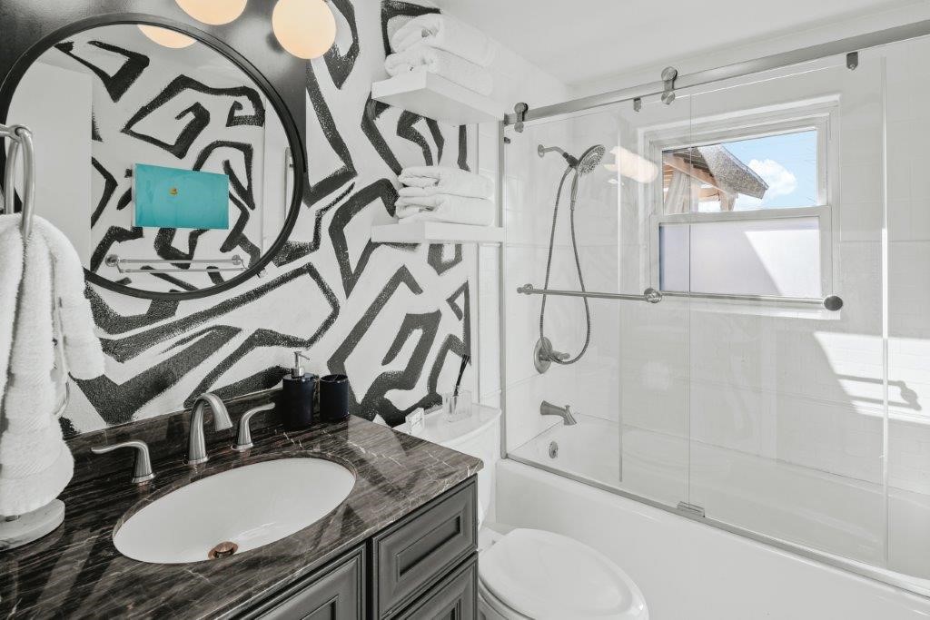 32-20-30-BENTONVILLE - Residential Lease