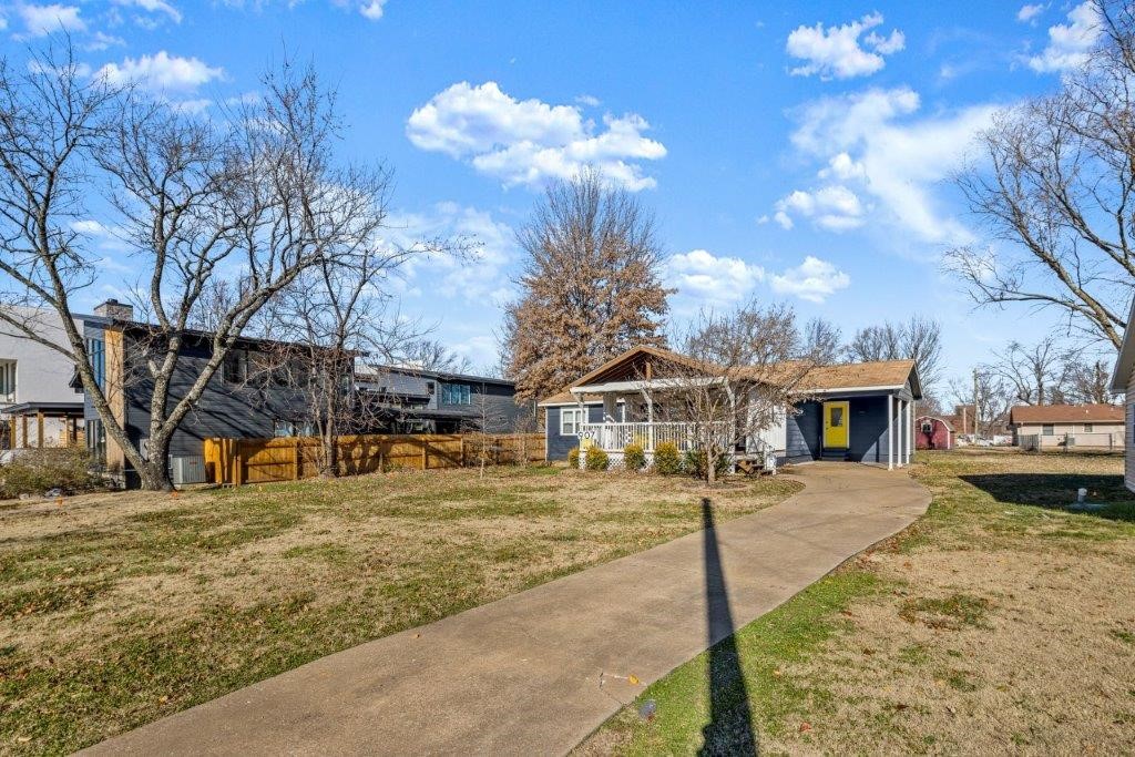 32-20-30-BENTONVILLE - Residential Lease