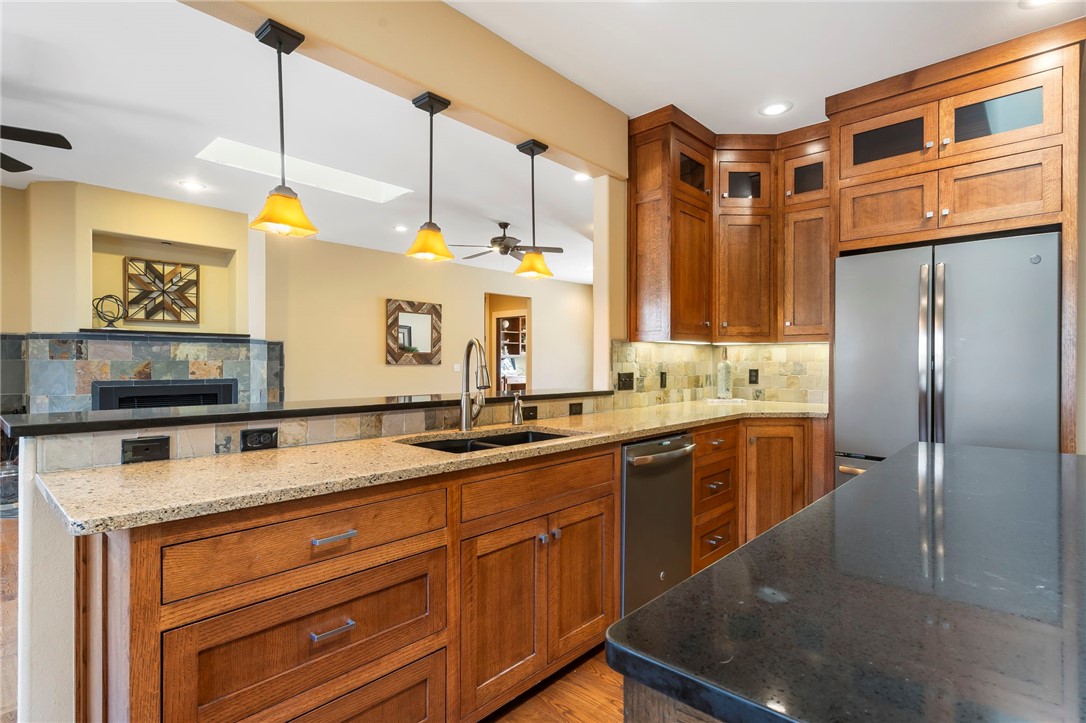Primrose Sub Bvv - Residential