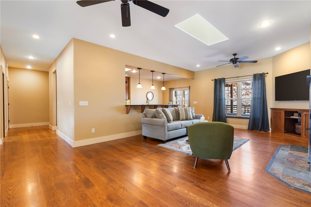 Primrose Sub Bvv - Residential