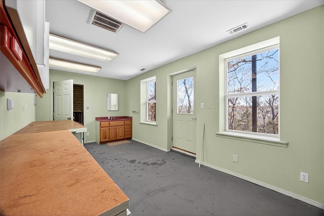 Forest Hills Sub Bvv - Residential