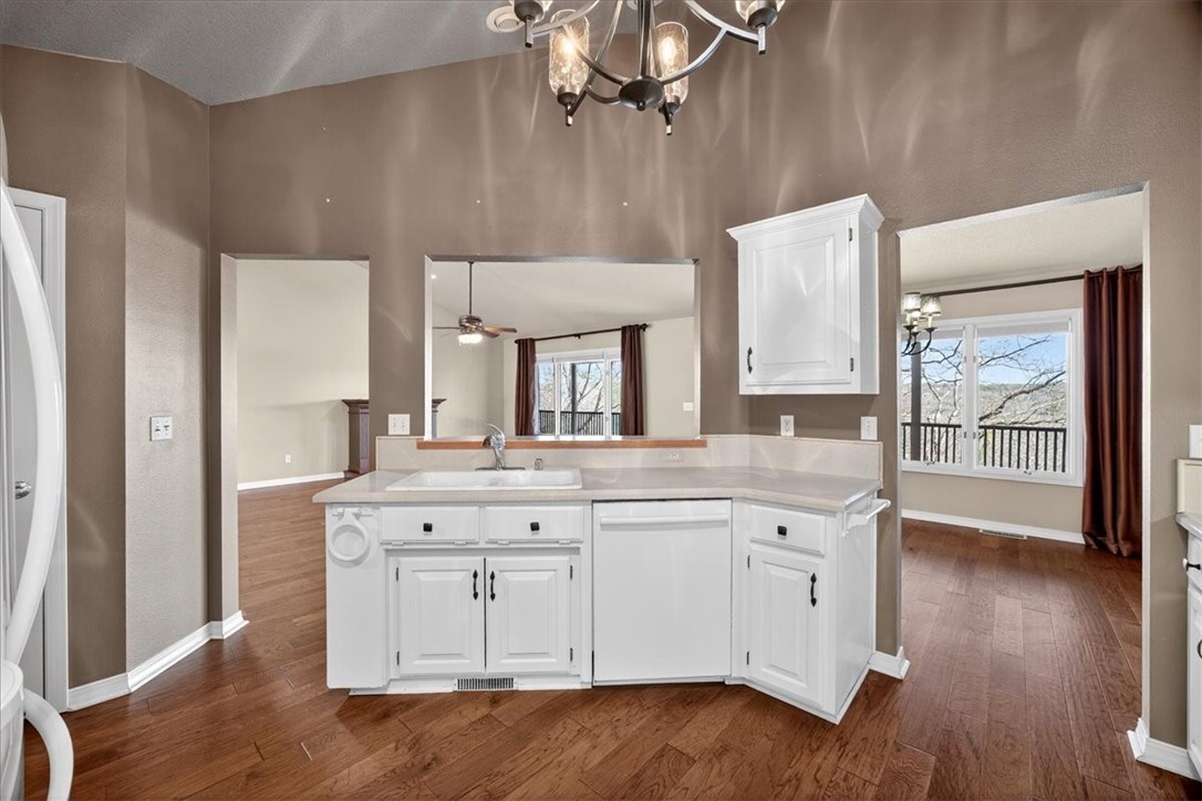 Forest Hills Sub Bvv - Residential