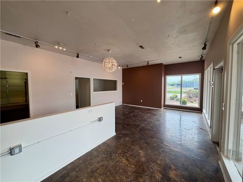 Photo of 121 W Township Street 2 #2, Fayetteville, AR 72703 (MLS # 1343524)