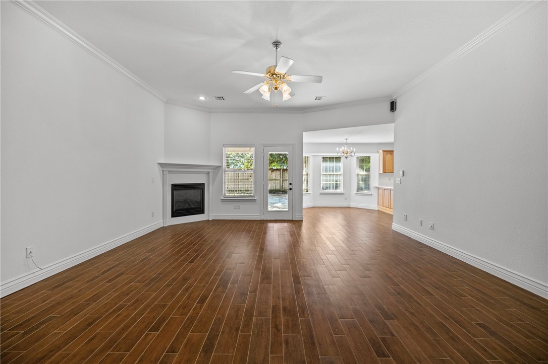 Champions Estates Rogers - Residential