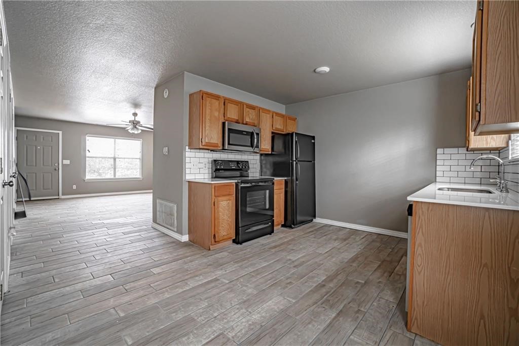 Hendrix Add - Residential Income