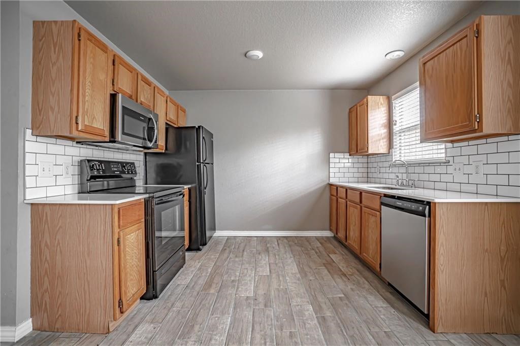 Hendrix Add - Residential Income