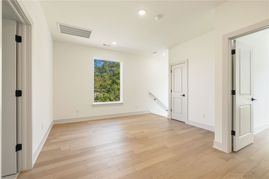 Magrath Sub Bvv - Residential