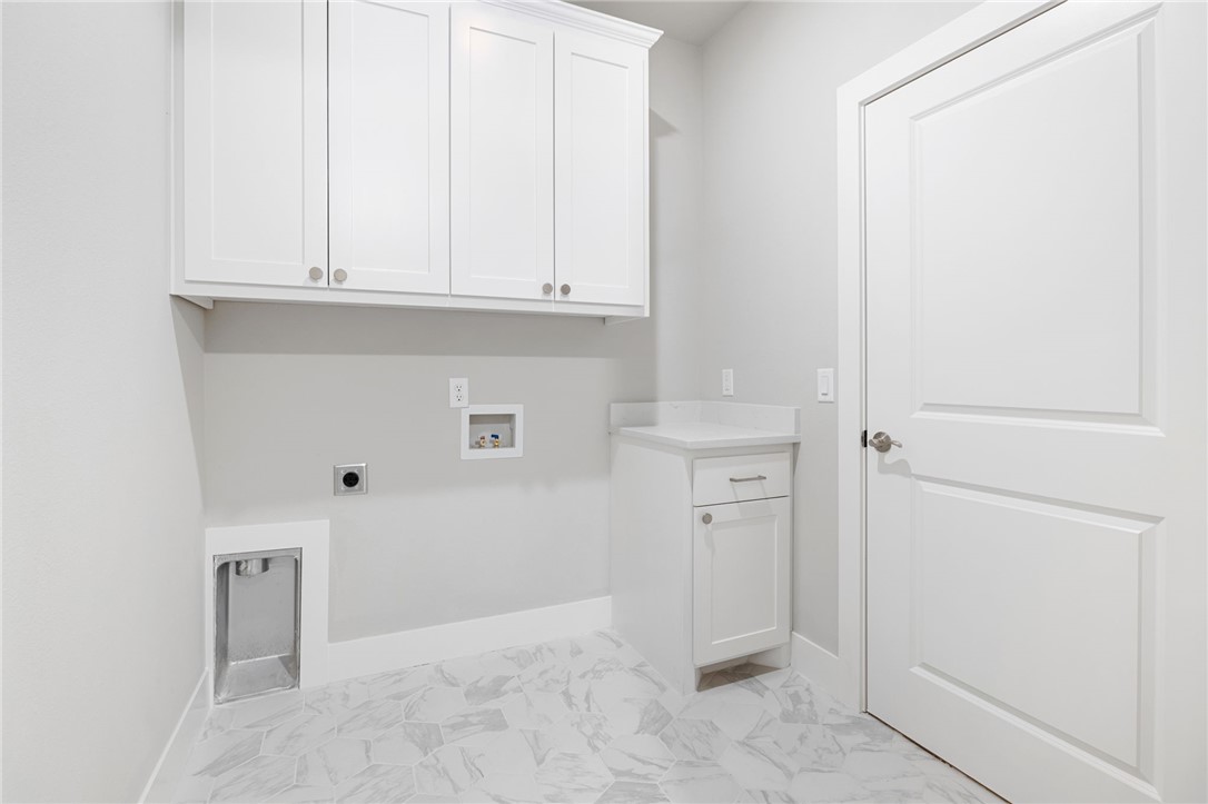 Magrath Sub Bvv - Residential