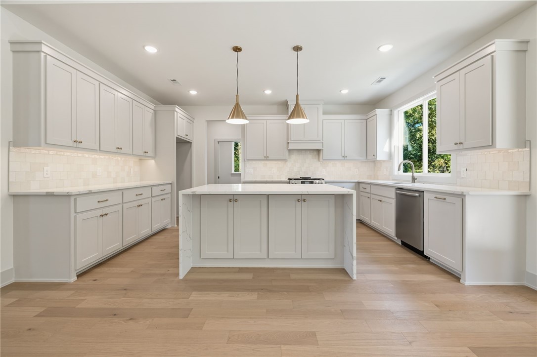 Magrath Sub Bvv - Residential
