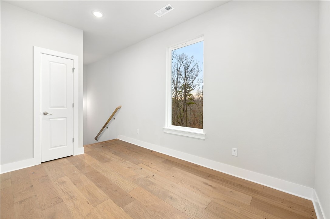 Magrath Sub Bvv - Residential