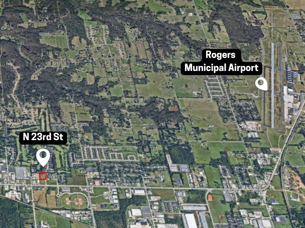 RAY NEAL SUB-ROGERS - Land