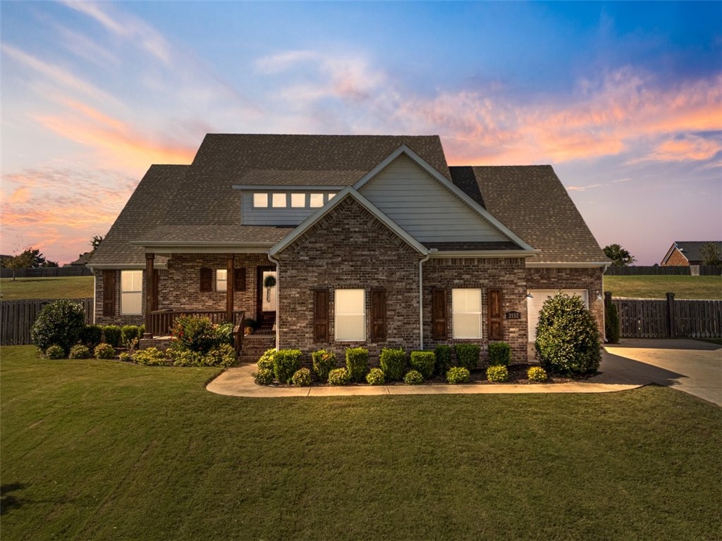 Waterford Estates would like to welcome you to your dream home nestled in the highly sought-after gated community in East Fayetteville! This stunning property offers nearly an acre of serene living, within the award-winning Vandergriff School District. Discover a large open-concept layout featuring 4 spacious bedrooms and 3.5 baths. The main floor includes 3 bedrooms and a versatile office space. With fresh paint, upgraded light fixtures, and new carpet, this home is move-in ready! Enjoy the community’s fantastic amenities, including peaceful fishing ponds, and a sparkling pool, or reserve the luxurious clubhouse for private gatherings. Explore acres of green space or take a short stroll to access the beautiful White River. Experience the charm of Goshen living, complete with a vibrant farmer’s market and local brewery just minutes away. Just 7 minutes to schools, shopping and dining. Don’t miss your chance at this lifestyle!
