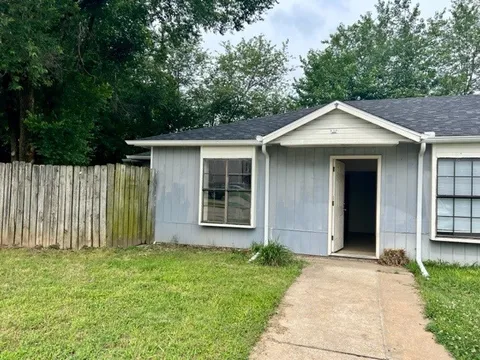 MLS: 1304152