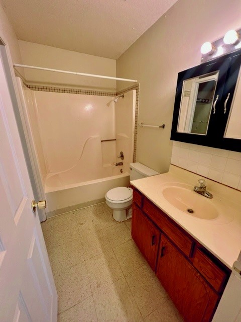 Shaver Add Ph II - Residential Lease