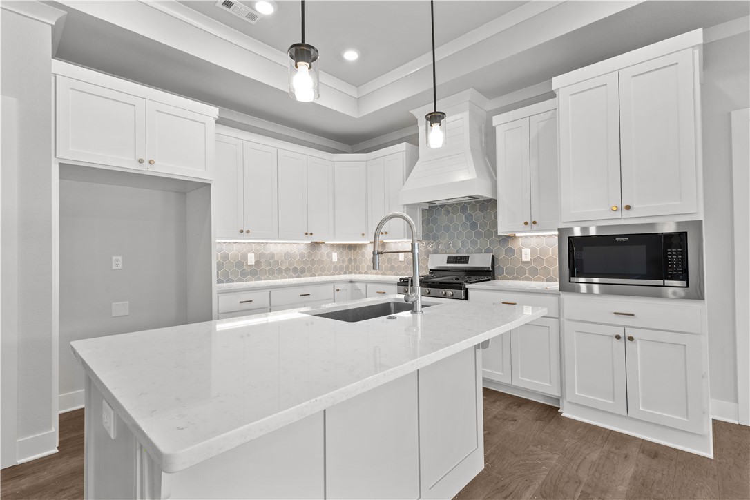 This is NWA's newest 55+ community! If the lock and leave lifestyle is what you have been looking for, you must check out The Courtyards at Owl Creek. The HOA will include clubhouse, pickleball court, yard/landscaping maintenance as well as a sprinkler system. Each home has a private courtyard, high end features and attractive front elevations. With homes selling so quickly, you are not going to want to miss out! The Capri is the perfect fusion of luxurious design and modern functionality built with you in mind. Complete with 2 bedrooms and 2 baths the Capri allows you to live your lifestyle without the upkeep of a larger home. Cook in style in the upscale kitchen with an open view to the Great Room. The Capri is an open architecture home that makes efficient use of space and channels natural light. Welcome to the Courtyards at Owl Creek in Fayetteville, Arkansas!