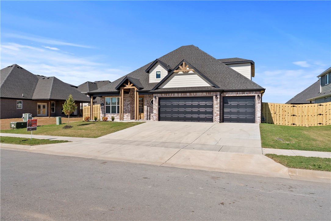 MAPLE ESTATES PH III-CENTERTON - Residential