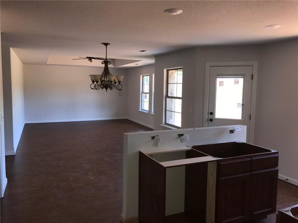 Walnut Creek Sub Gravette - Residential Lease