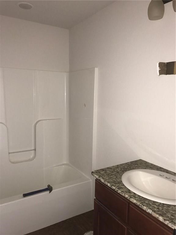 Walnut Creek Sub Gravette - Residential Lease