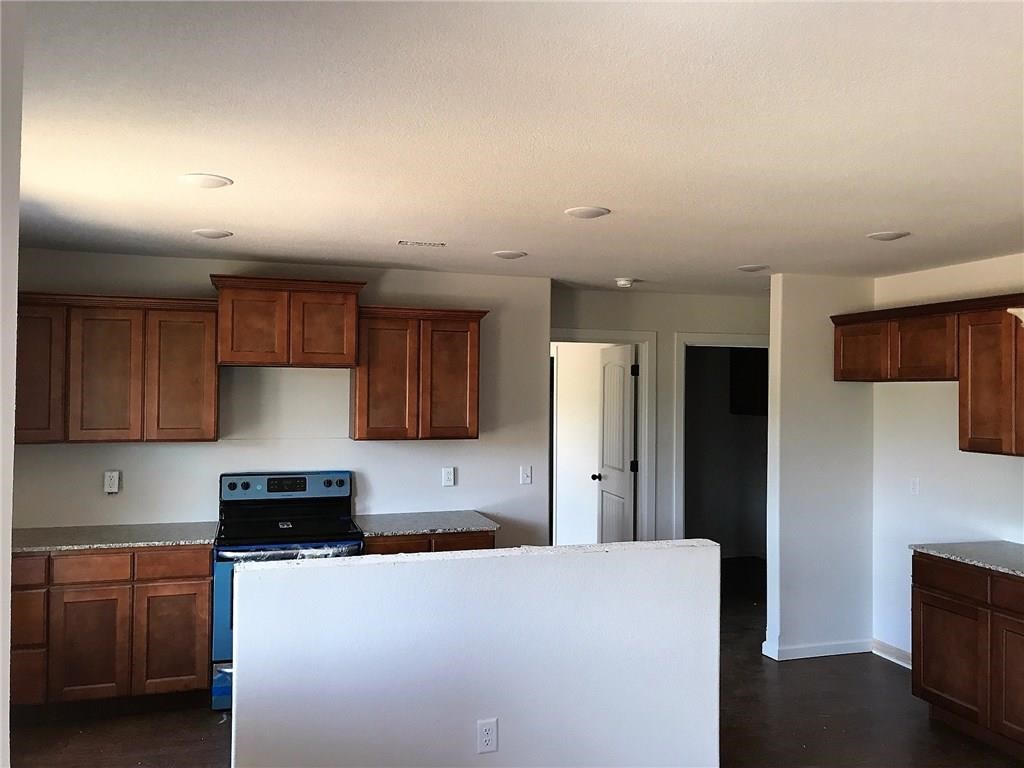 Walnut Creek Sub Gravette - Residential Lease