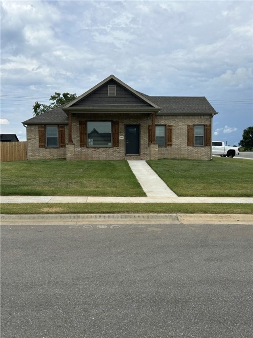 Brand new, never lived in 4 bedroom 2 bath 3 car garage in Pea Ridge convenient to everything on a corner lot! Split floor plan with very spacous living area fireplace and built ins. Granite countertops, stainless appliances,open kitchen with island and alot of working space! Nice size pantry. Primary bedroom has an oversized tile shower and the walk in closet connects to the laundry room. Covered front porch and back is fully sodded with privacy fence. And 3 car garage!! Call today to schedule a showing!