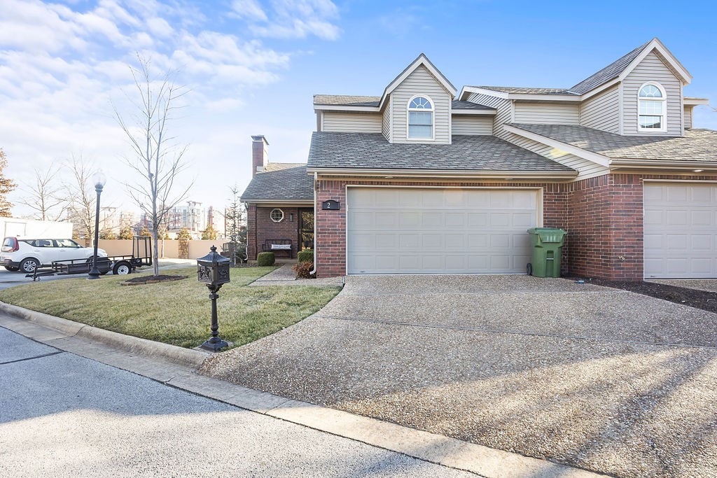 Get inside the gates of the prestigious Pinnacle Country Club with one of the rarely available townhouses. Private security and amazing community amenities. Golf, tennis, pool, private restaurant, and more are available. This townhouse has been updated with new flooring, new air conditioner, new fixtures, paint, updated bathrooms etc. all in the last three years. Roof installed in 2020. Making this charming townhome beautiful and move-in ready.
