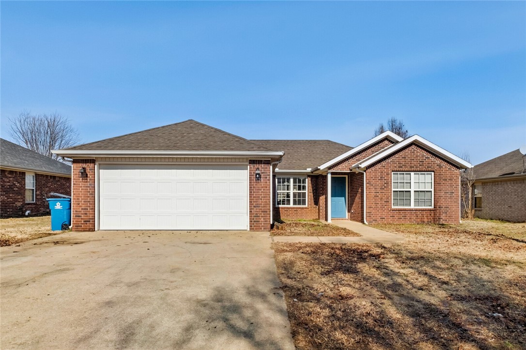 Carriage Square Sub Bentonville - Residential