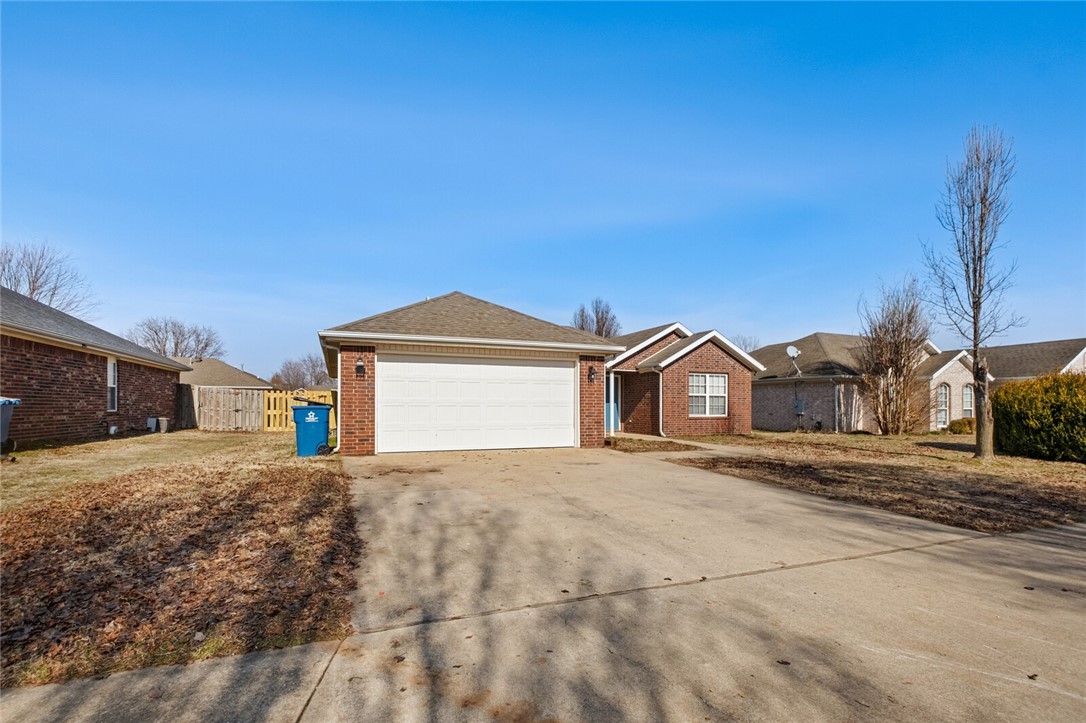Carriage Square Sub Bentonville - Residential