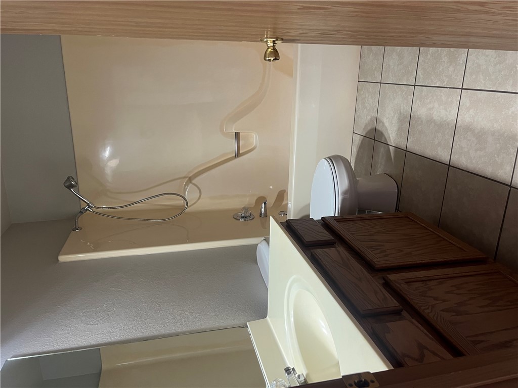 County Court - Residential Lease