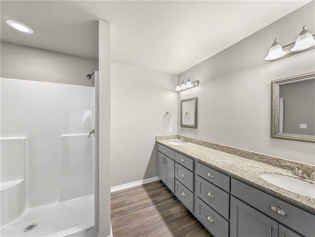 Centerton Orig Centerton - Residential Lease