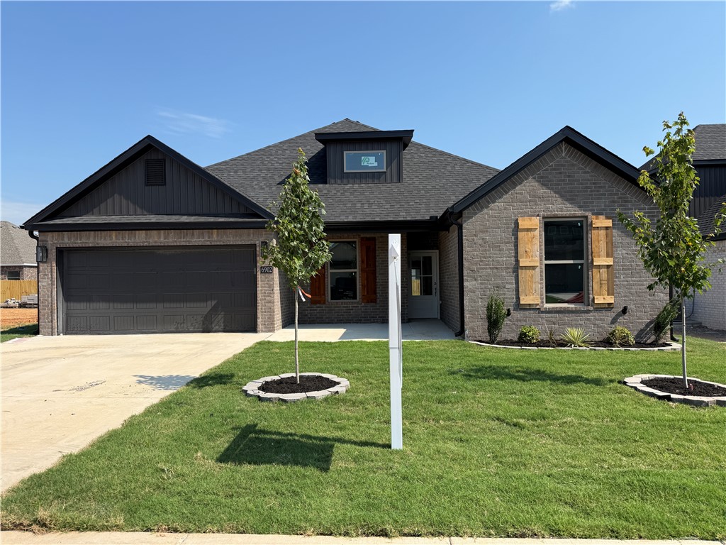 Welcome to your family home in Walnut Grove Estates. This upcoming Bentonville subdivision is located
just minutes from Vaughn Elementary, the airport, groceries, gas, & more. This gorgeous home includes so many upgrades. Quartz countertops, custom built cabinets, large separated kitchen, built-in wine rack, large closets, split floor plan & so much more. The large master bedroom is a true retreat with a soaker tub, custom tile shower with bench, & oversized walk-in closet. Fence & gutters included in purchase price. Neighborhood pool & other POA amenities coming soon. You don't want to miss out on this one, because it won't last long.