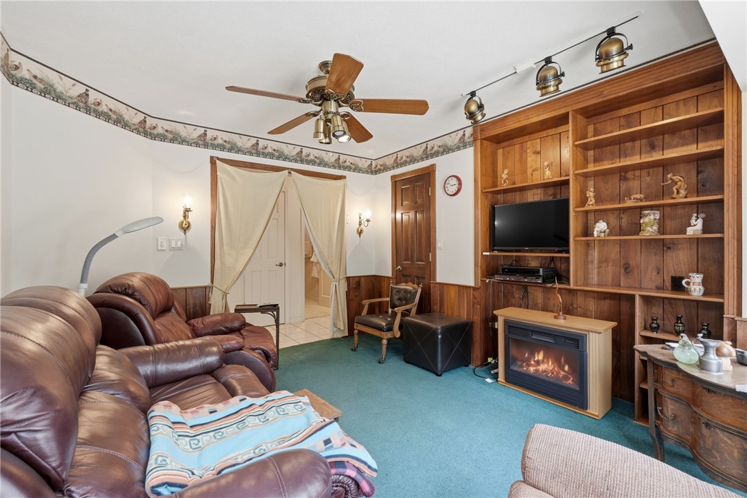 Sunset Shores - Residential