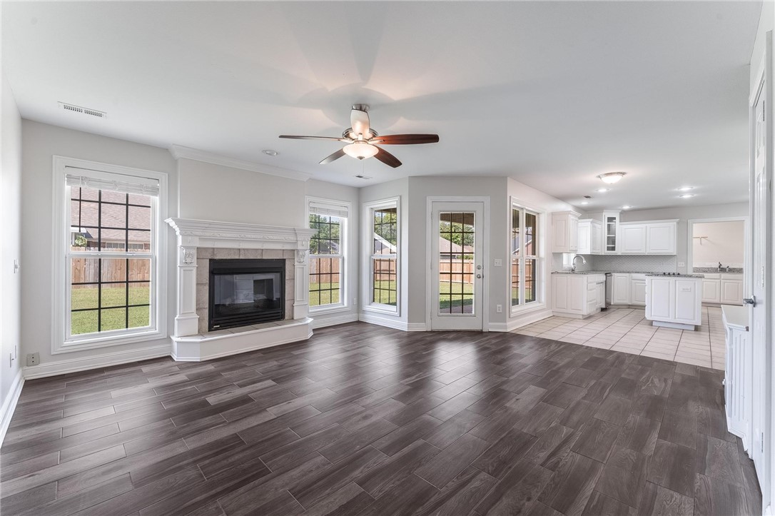 College Place Sub Ph 2 Bentonville - Residential