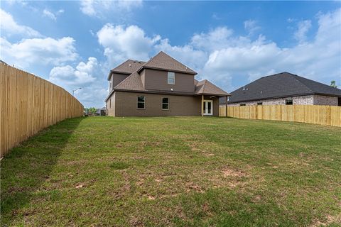 Single Family Residence in Gentry AR 424 Ryder Street 21.jpg