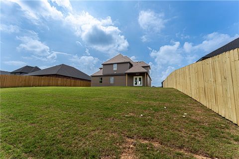 Single Family Residence in Gentry AR 424 Ryder Street 19.jpg