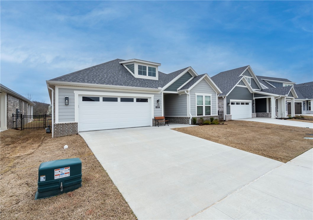 The Courtyards at Owl Creek - Residential