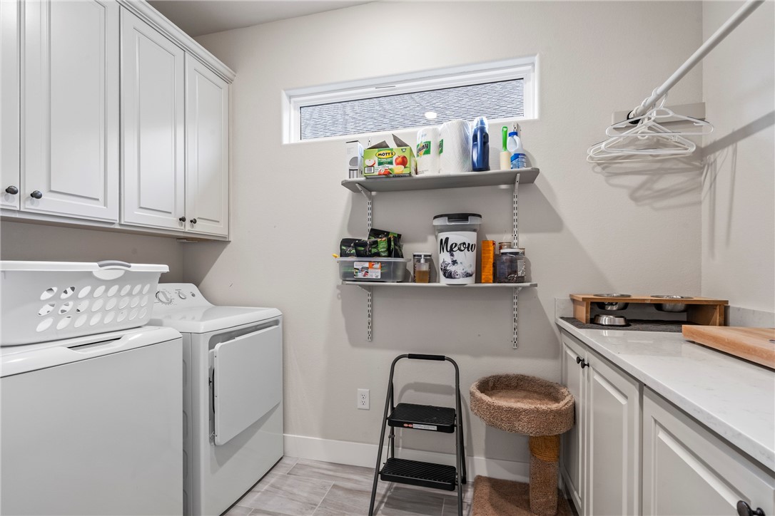 The Courtyards at Owl Creek - Residential