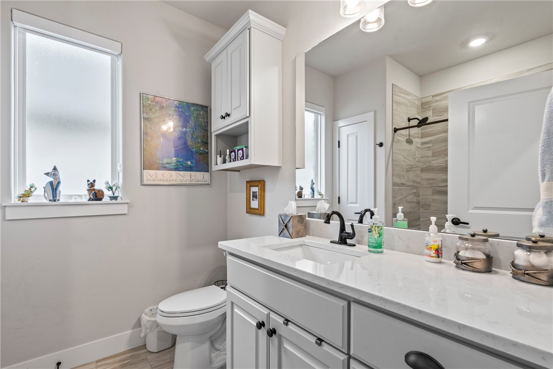 The Courtyards at Owl Creek - Residential