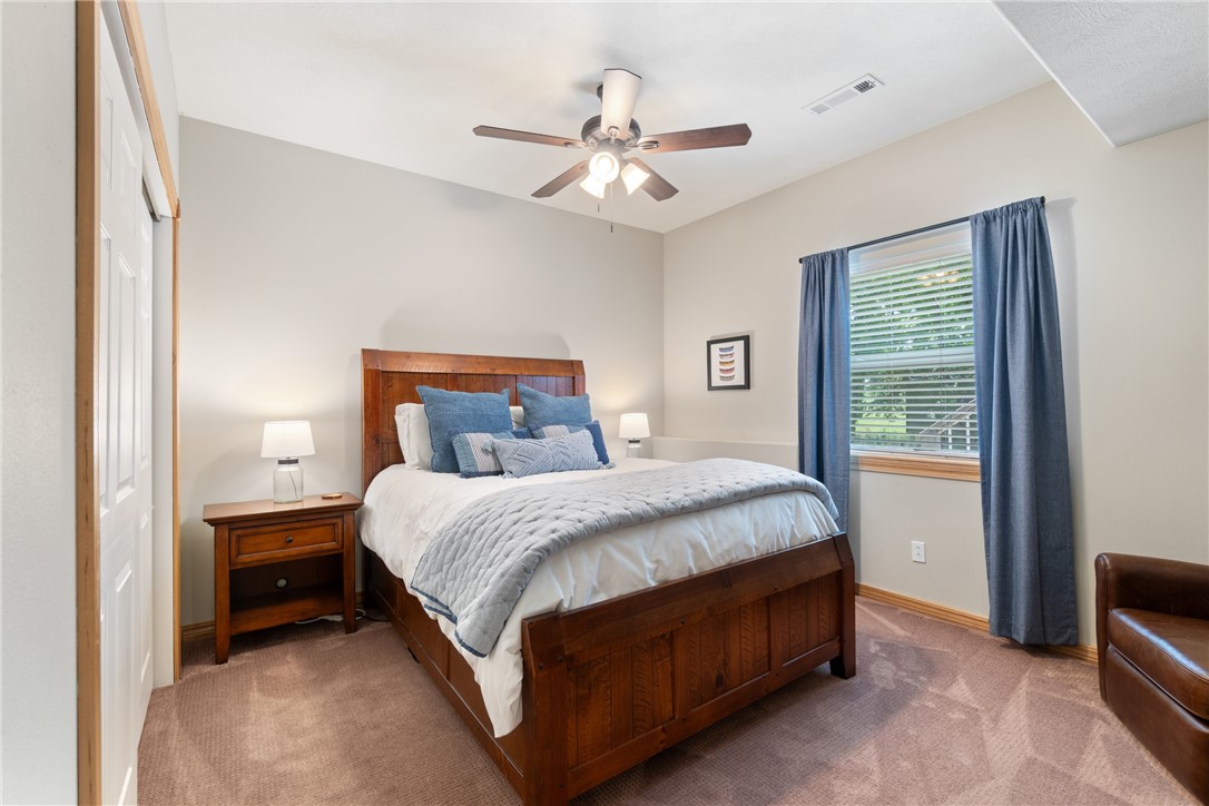 Unit 110 Holiday Island - Residential