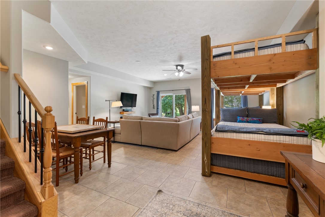 Unit 110 Holiday Island - Residential