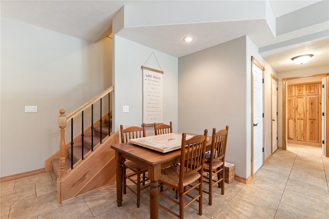 Unit 110 Holiday Island - Residential