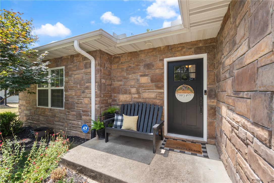 Unit 110 Holiday Island - Residential