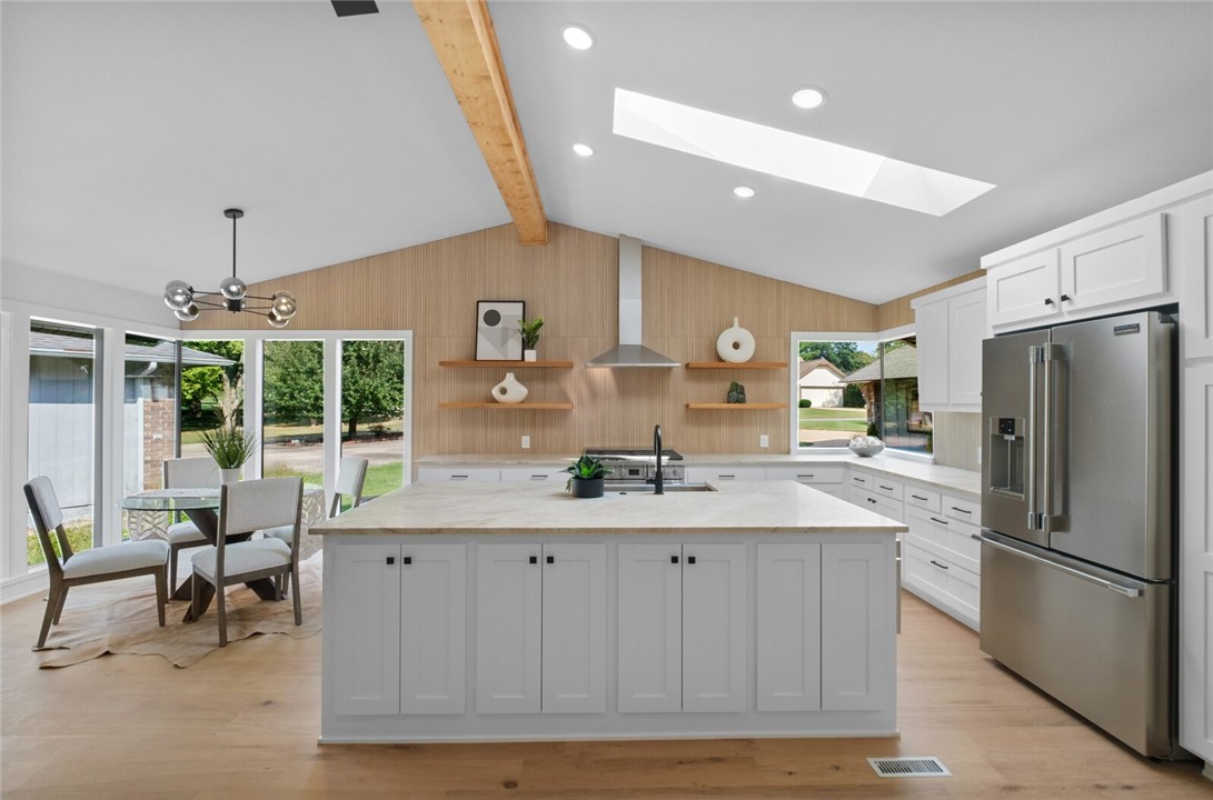Lundy Sub Bvv - Residential