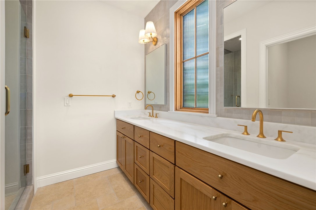 Demings 2nd Add Bentonville - Residential