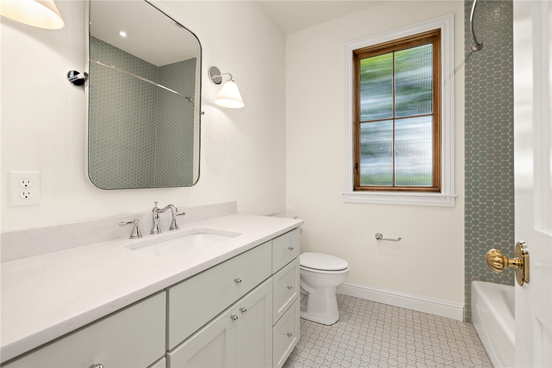 Demings 2nd Add Bentonville - Residential