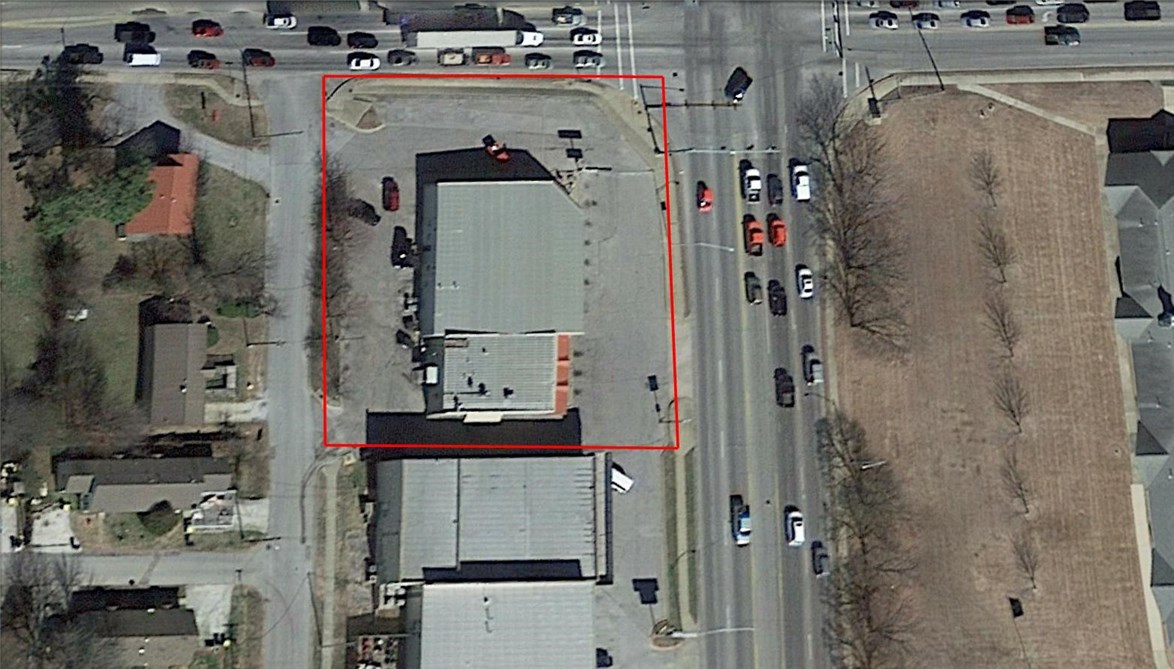Multi tenant property on the corner of Thompson & Huntsville with 32,000 cars daily. Just under 1 acre site with 8,056 sq ft of space. Currently divided into a 2,200 sq ft. restaurant & 5,856 sq ft of retail space that are income producing. There is a lot a of re-development potential to this site.