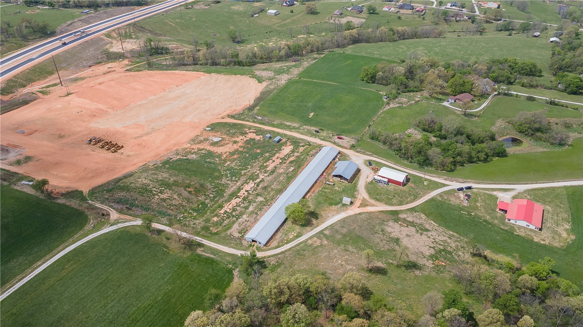 35-18-31 Tontitown Outlots 2000 Annex - Land