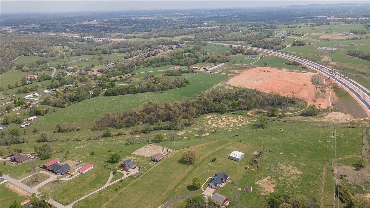 35-18-31 Tontitown Outlots 2000 Annex - Land